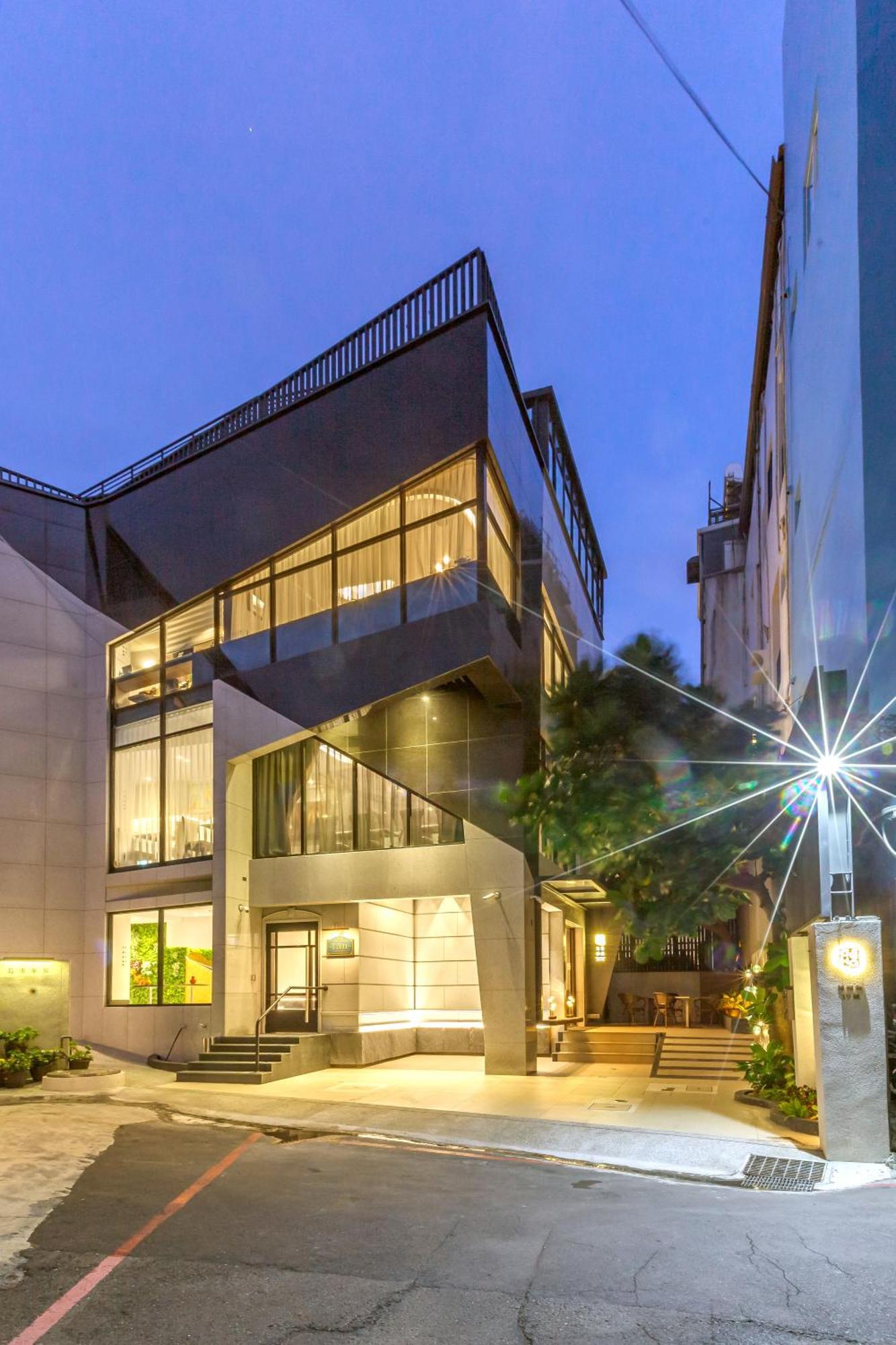 墾丁耳東華苑ErDong Manor住宿加早餐旅馆 外观 照片